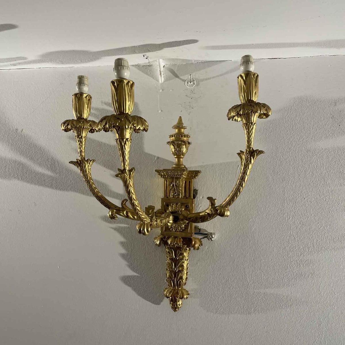 Quattro Appliques In Legno Finemente Intagliato E Dorato In Oro Zecchino Fine 1800-photo-3