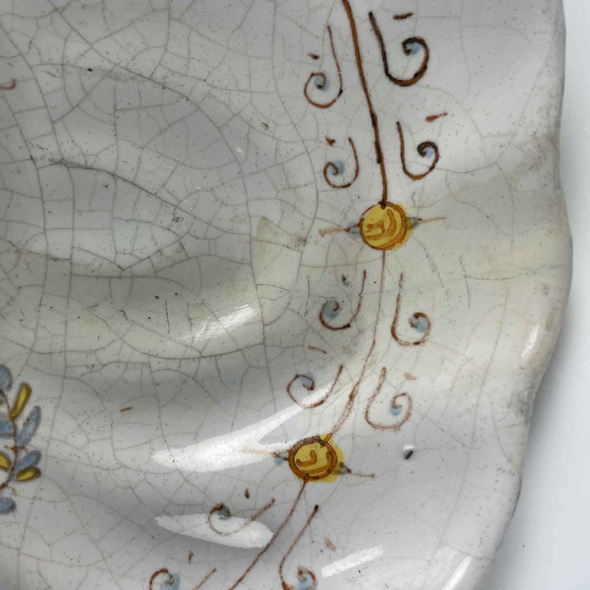 Crespina In Maiolica A Decoro Compendiario Deruta 1700-photo-3