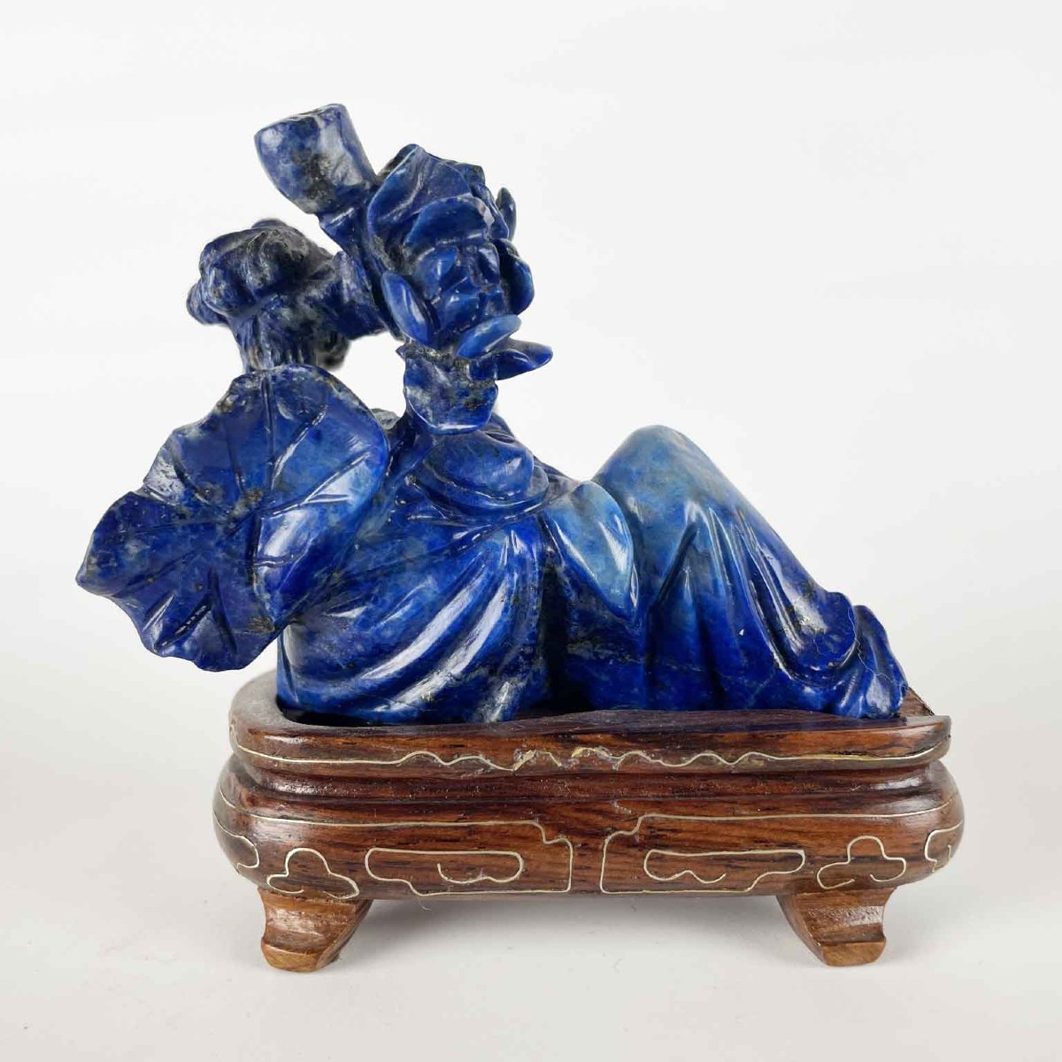 Figura in Lapislazzuli di Donna Sdraiata-photo-3