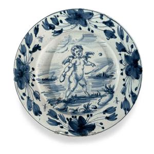 Piatto Piano Con Angioletto Decoro Bianco E Blu