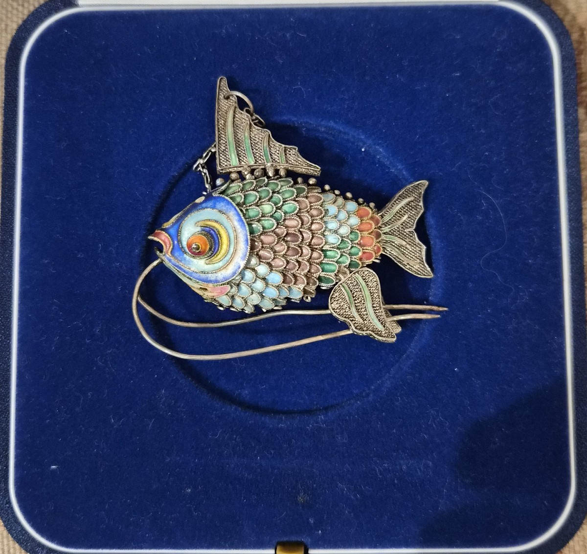 Pesce in argento e smalti-photo-3