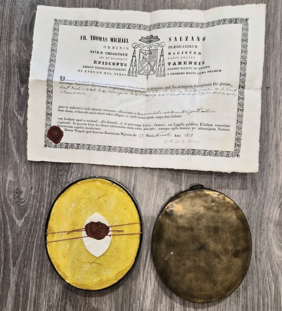 Grande Reliquiario con immagine di San Pasquale de Baylon e 8 reliquie, certificazione dat.1859-photo-1