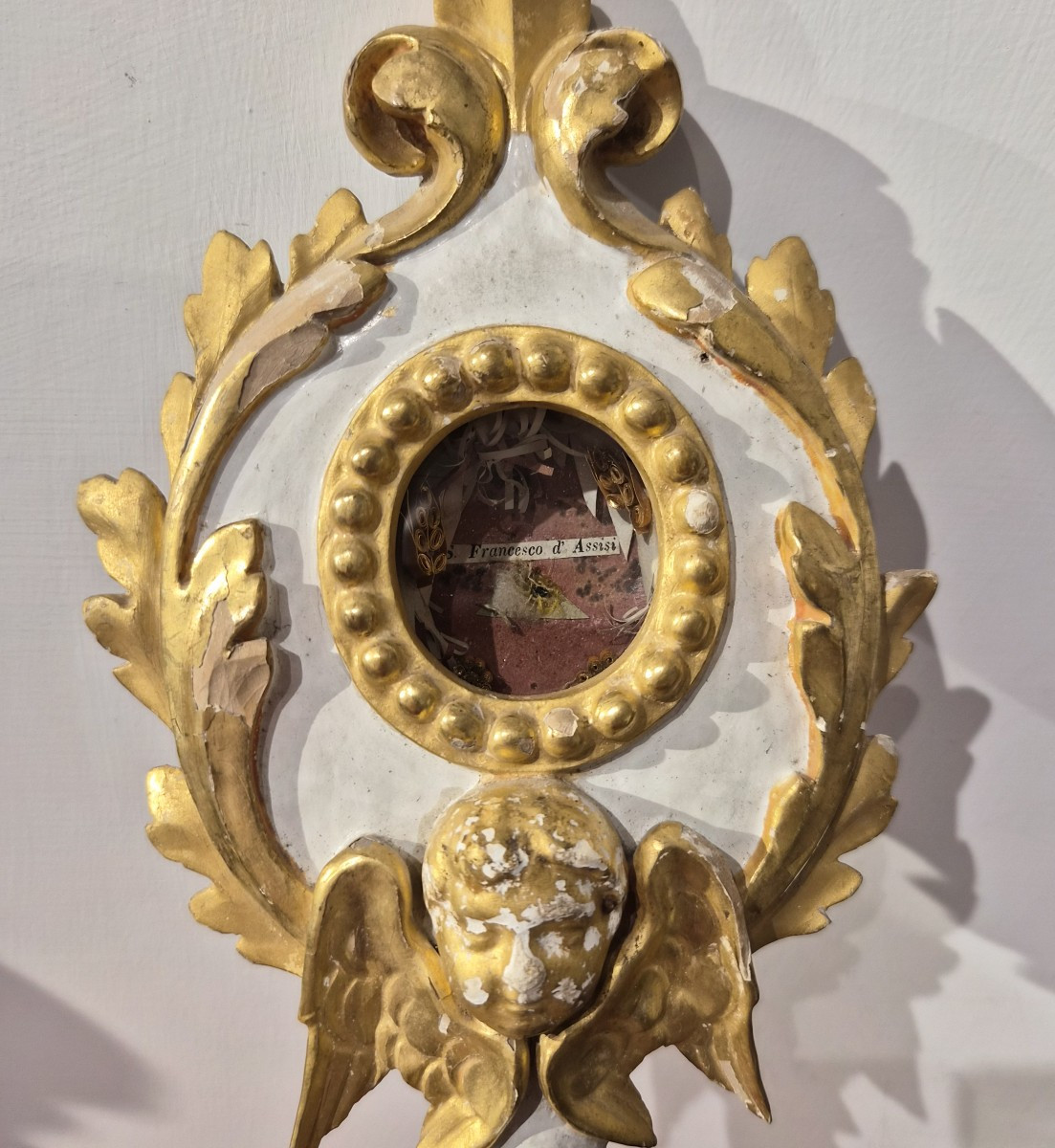 Reliquiario a ostensorio in legno laccato e dorato di San Francesco D'Assisi.-photo-4
