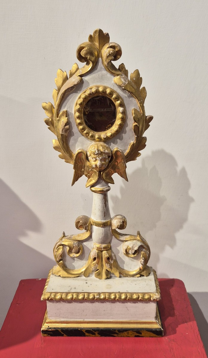 Reliquiario a ostensorio in legno laccato e dorato di San Francesco D'Assisi.