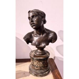 Scultura in bronzo a patina originale del celebre scultore Vincenzo Gemito, (Napoli 1852-1929).