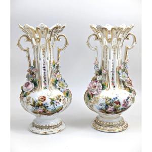A Pair Of Old Paris Porcelain Vases, C. 19th Century