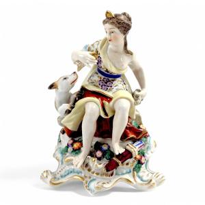Rare Chelsea Porcelain Figurine Of Diana The Huntress, Gold Anchor Period, C. 1760