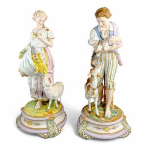 Rare Monumental Pair Of Vion & Baury French Bisque Porcelain Sculptures, 60 Cm, C. 1870s