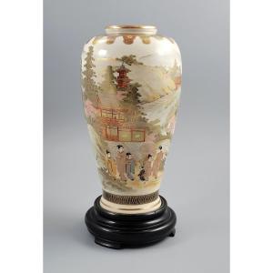 Satsuma Vase “mt. Fuji And Cherry Blossoms”, Attributed To Hayakawa, Kyoto C. 1890