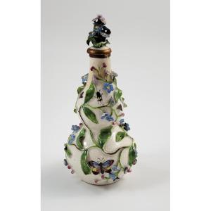 Forget-me-not Gourd-form Porcelain Scent Bottle, Meissen Or Dresden, C.1850