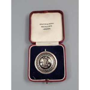 Victorian Tortoiseshell Piqué Brooch/pendant, Silver Inlay, Rope-edge Mount, C.1860