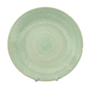 Longquan Celadon Dish, Late Yuan (14th Century), Molded Floral Scroll, ø34cm
