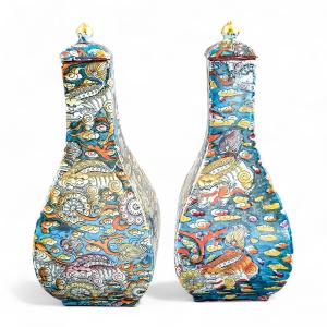 Pair Of Early Mason’s Ironstone “bandana” Pattern Lidded Jars, C.1810–1815