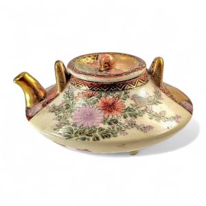 Kyoto-satsuma Incense Burner (koro) By Kotobuki-dō (juban Mark), C.1895–1910