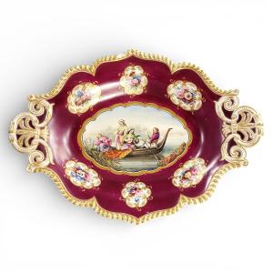 Early 19th Century Chamberlain’s Worcester Presentation Dish With Twin Handles, C.1815–1820