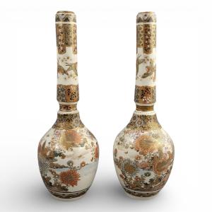 Tall Japanese Satsuma Vases With Moriage And Gold Pointillé, Meiji Period
