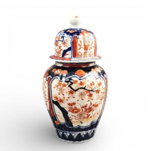 Japanese Imari Porcelain Ginger Jar With Lid, Arita, Late Meiji Period