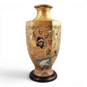 Large Japanese Meiji Satsuma Vase By Hotoda With 1000 Arhats And Dragon