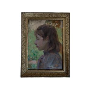 Oil On Panel "young Woman In Profile On A Green Background" 32.8 X 23.6 Cm