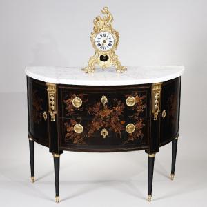 Louis XVI Half-moon Chest Of Drawers Stamped By Léonard Boudin And Vassou