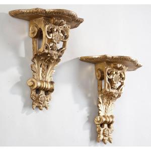 Pair Of Small Régency Period Giltwood Wall Consoles