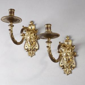 Important Pair Of Regency Wall Sconces With Mascarons