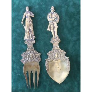 Cover Representing Napoleon And Josephine In Bronze