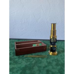 Botanist's Microscope In Gilded Brass In Its Mahogany Case, 19th Century 
