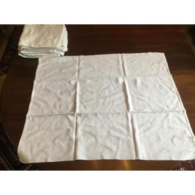 Eleven Monogram Table Napkins Pr Dimensions 74.5x64