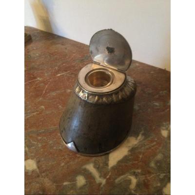 Inkwell Horse Hoof Natural And Sterling Silver English Work Signed Rowland Ward Fzs