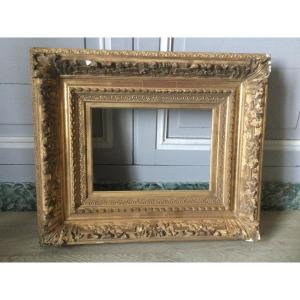 XIXth Frame In Wood And Golden Stucco