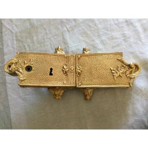 Double Lock In Gilt Bronze Nineteenth Time