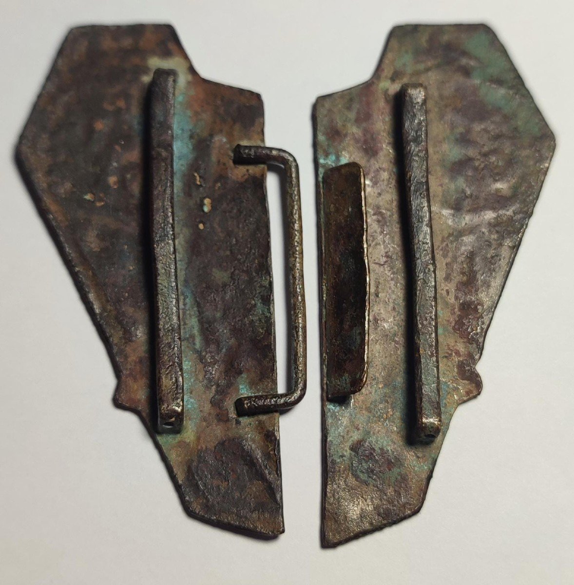 Fibbia Vichinga da cinturone in rame e argento-photo-1