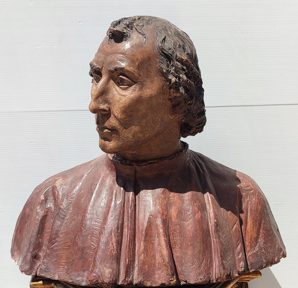 Busto in terracotta raffigurante membro della Famiglia de Medici