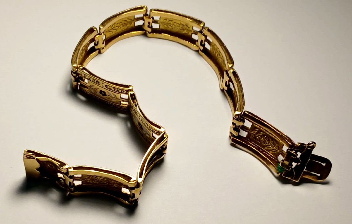 Bracciale snodabile in oro e smalti. Oggettoliberty di manifattura siciliana. -photo-3