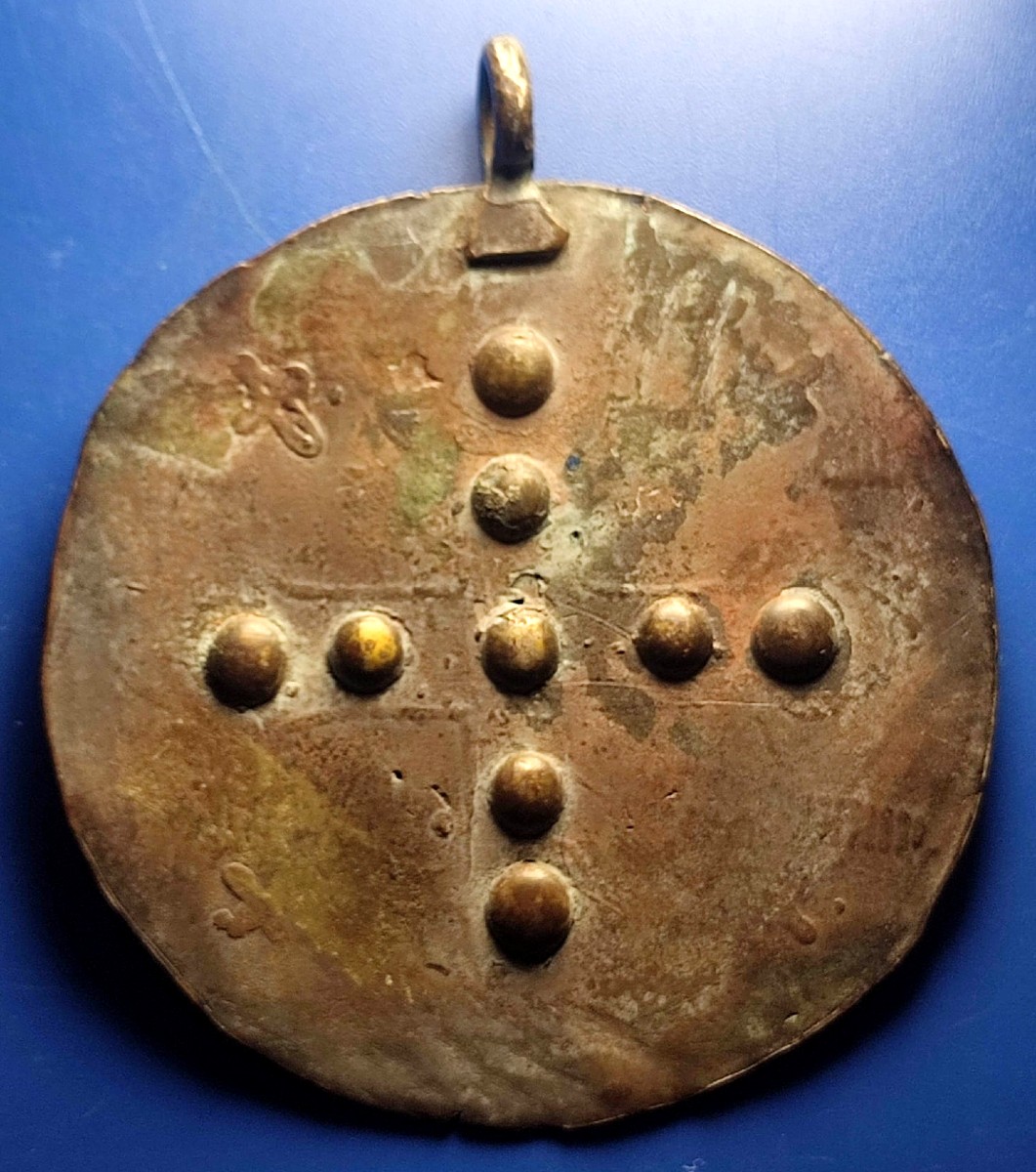 Medaglione Templare Angioino in argento e smalti.-photo-2