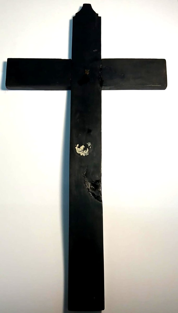 Croce in ebano dipinto con raffigurazione di Cristo - Sicilia o Spagna Sec. XVII-photo-4