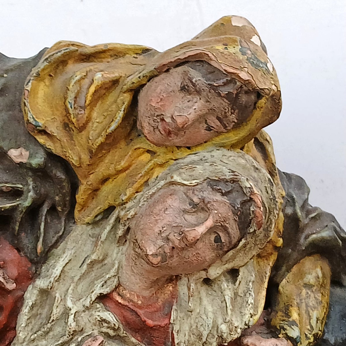 'Compianto su Cristo morto'.  Scultura terracotta dipinta, datata 1627,  firmata Antonio Dalrè-photo-4