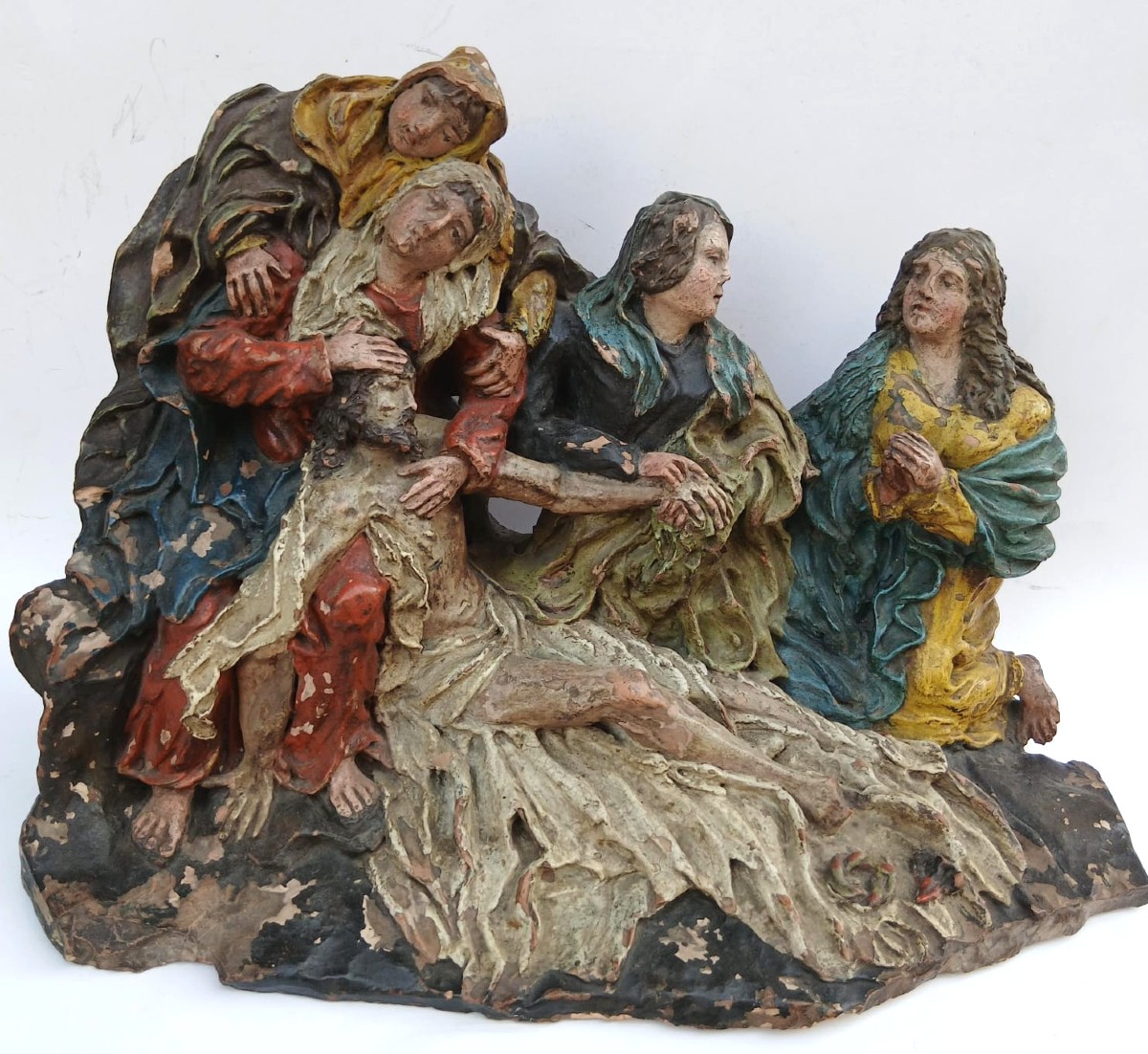 'Compianto su Cristo morto'.  Scultura terracotta dipinta, datata 1627,  firmata Antonio Dalrè