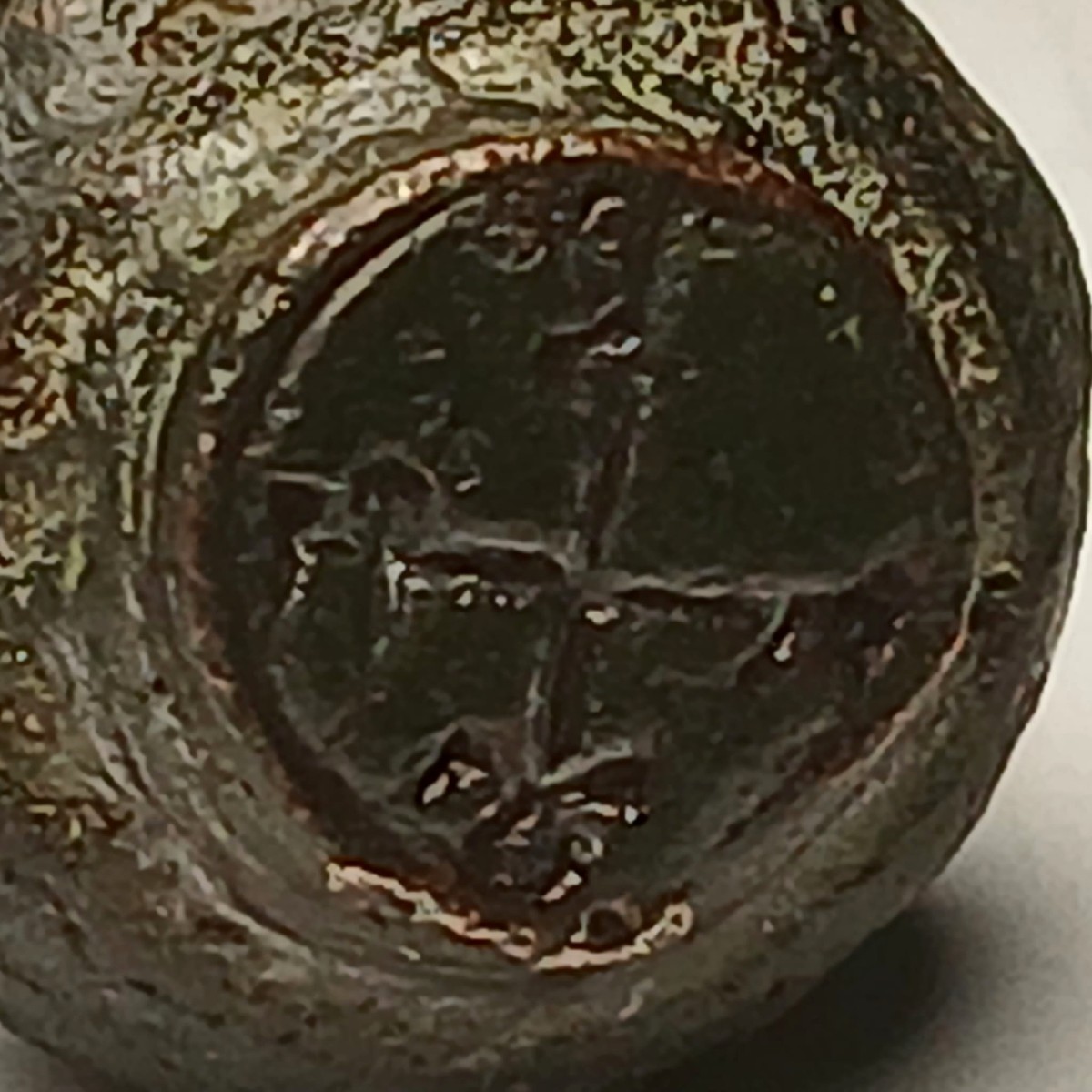 Sigillo 'angioino' a rocchetto  in bronzo, con incisa la croce gigliata. Sicilia 1280  (cm.2,8)-photo-3