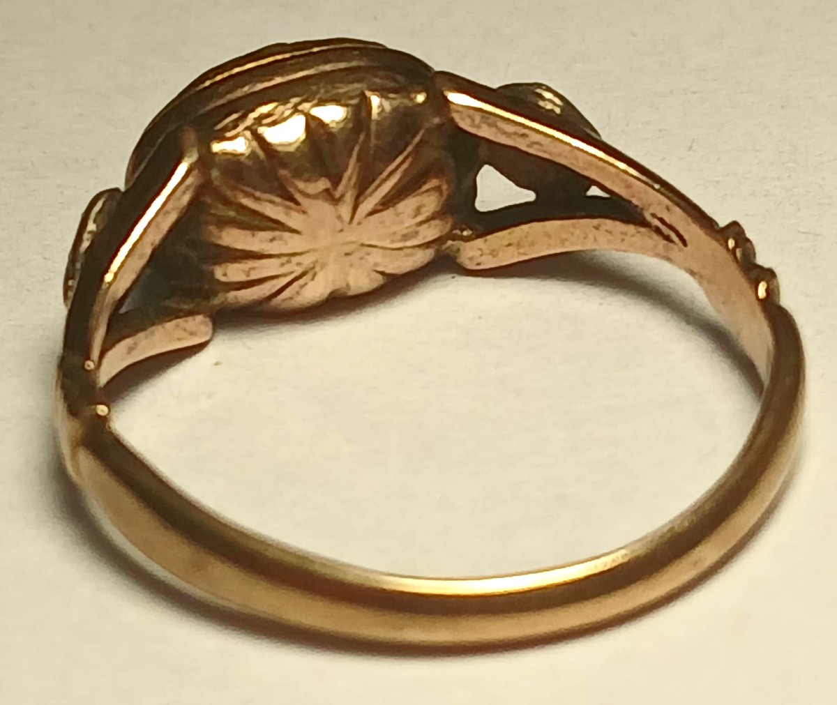 Anello di Piana degli Albanesi in oro diamanti e rubino centrale. Sicilia  Epoca Luigi XIV-photo-2