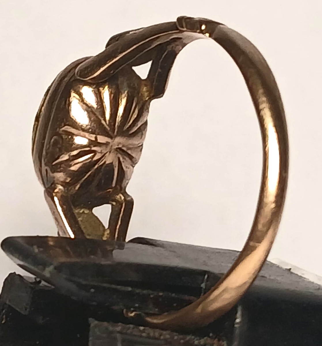 Anello di Piana degli Albanesi in oro diamanti e rubino centrale. Sicilia  Epoca Luigi XIV-photo-4