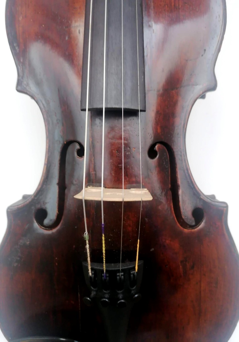  Violino del 700' di liuteria italiana, dalle misure professionali. Sonorità pastosa e calda.-photo-1