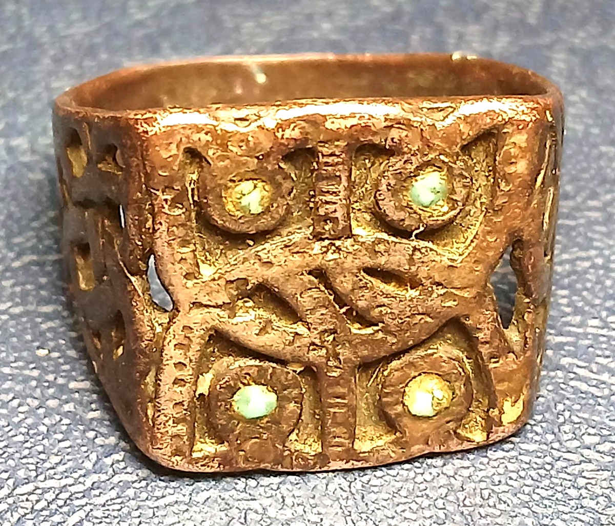 Anello-Sigillo Vikingo in argento a motivo di intreccio, con teste di Leoni contrapposti.-photo-2