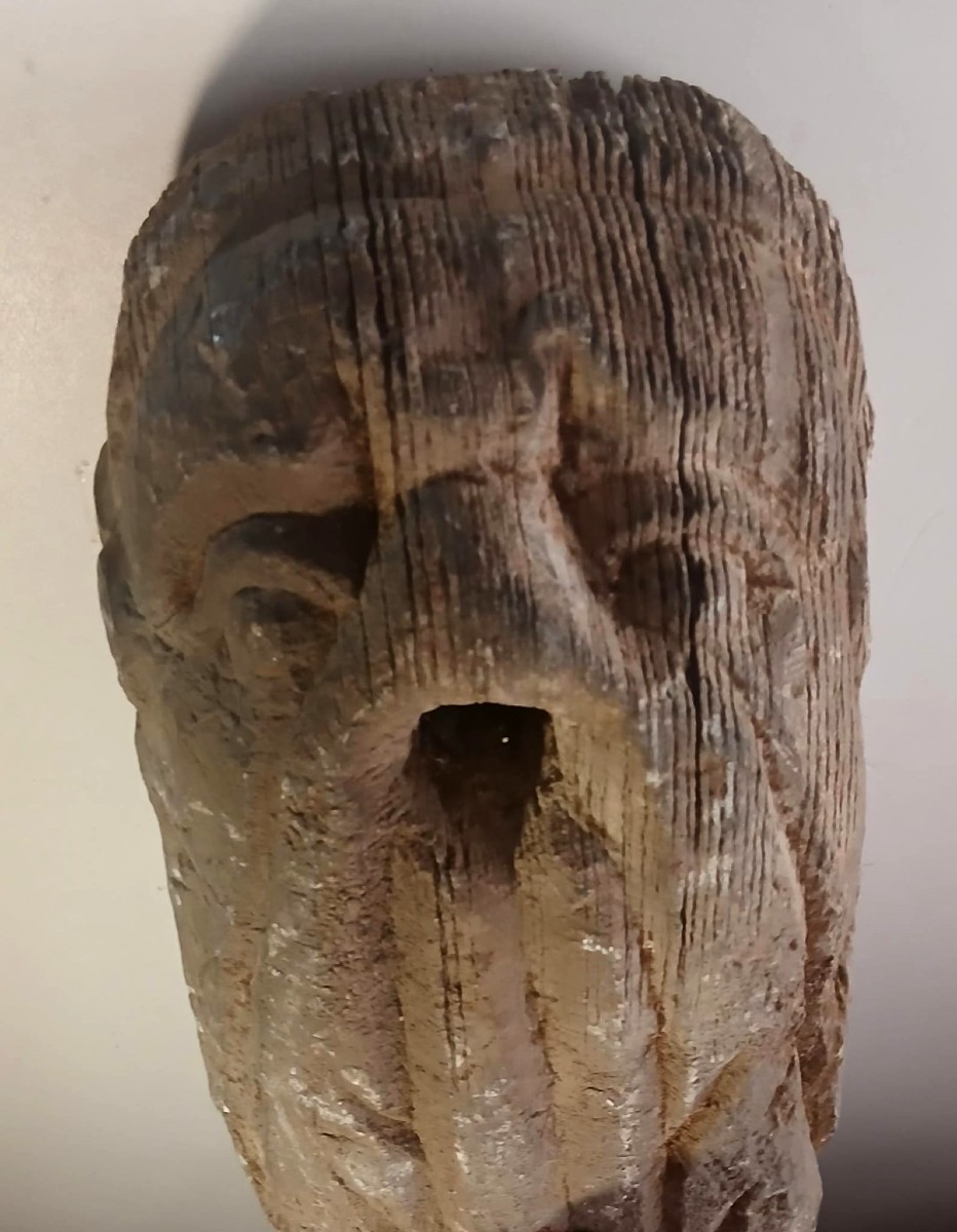 Bocca di Fontana bizantina in pietra scolpita. Sicilia sec IX - XI