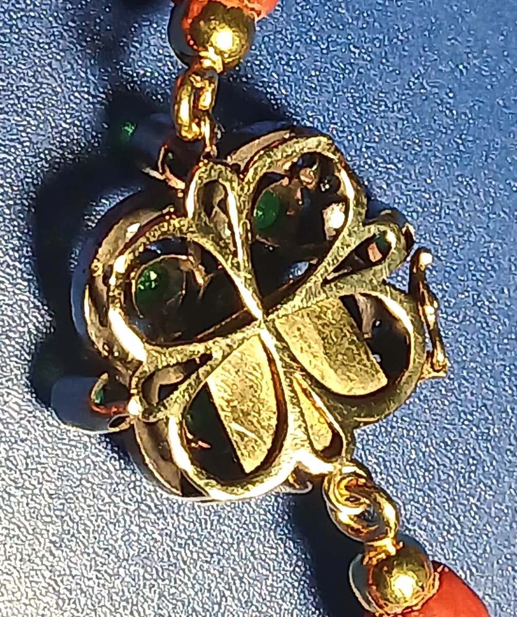 Collana in Corallo mediterraneo, con susta in oro, diamanti e smeraldi. Sicilia inizi 900.  -photo-3