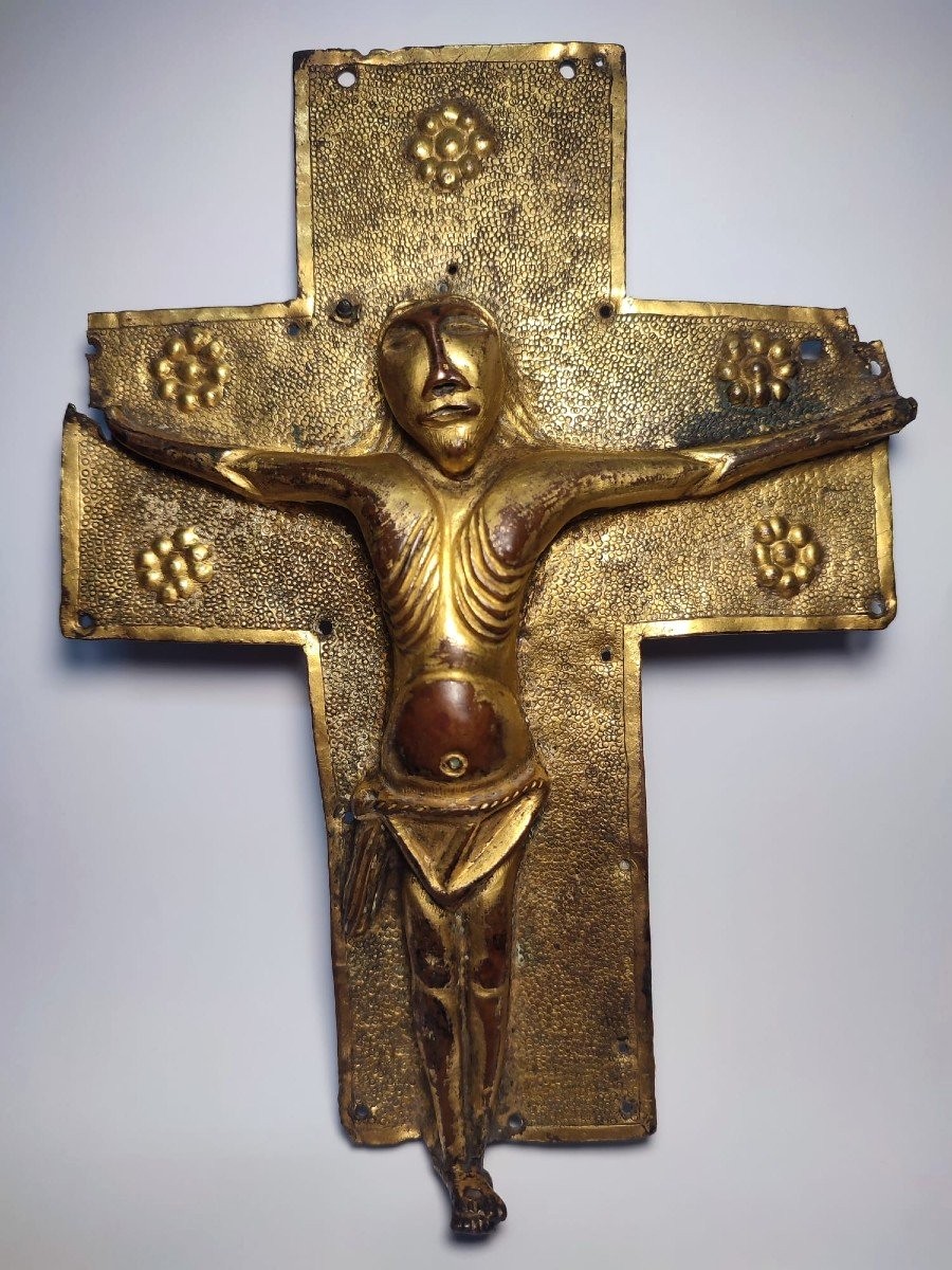 Crocifisso Longobardo in rame dorato a mercurio. (569-774 d.c)