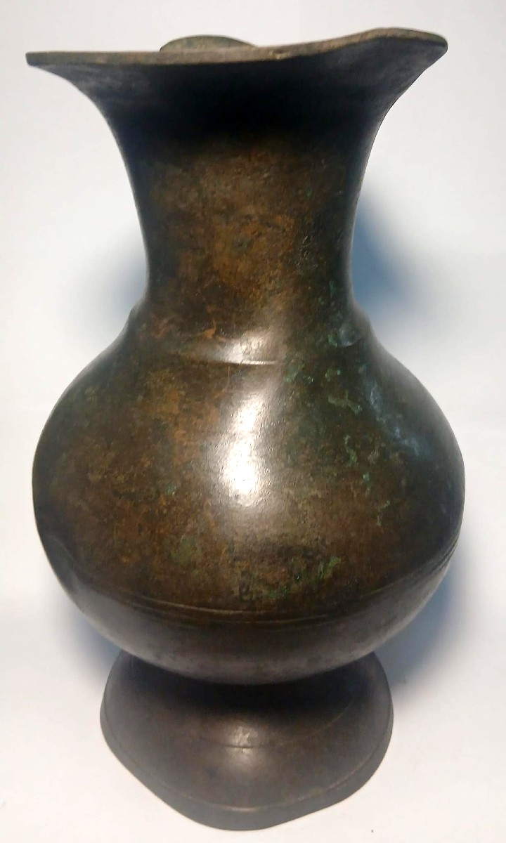 Versatoio Longobardo in rame mutilo del manico. (569-774 apr J.-C.)- Ex Collezione privata.-photo-2