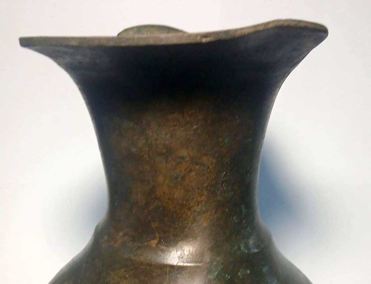 Versatoio Longobardo in rame mutilo del manico. (569-774 apr J.-C.)- Ex Collezione privata.-photo-4