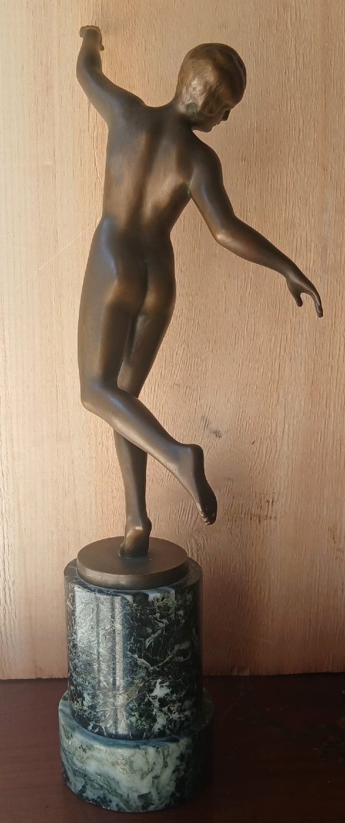 Karl Perl (Austria 1876/1965) Scultura in bronzo raffigurante una ballerina nuda anni  '20.-photo-1